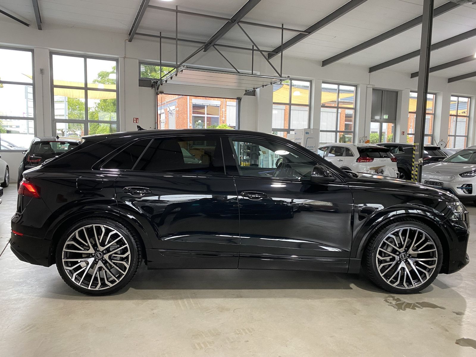 Fahrzeugabbildung Audi Q8 45 Tdi quattro S Line/´23/Pano/ACC/AIR/