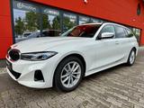 BMW 318i Touring Step*Leder*DrivA*Head-up*facelift*