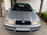 Skoda Verkaufe Skoda Octavia 1.6i Combi - Skoda Octavia aus 2002: Kombi