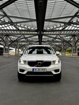 Volvo XC40 T4 Momentum Pro Geartronic Momentum Pro - gebrauchte Volvo XC40 aus dem Jahr 2019