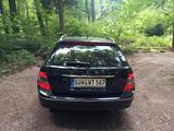 Mercedes-Benz C 180 CGI T BlueEFFICIENCY AVANTG. Aut. AVAN... - Mercedes-Benz C 180 aus 2011