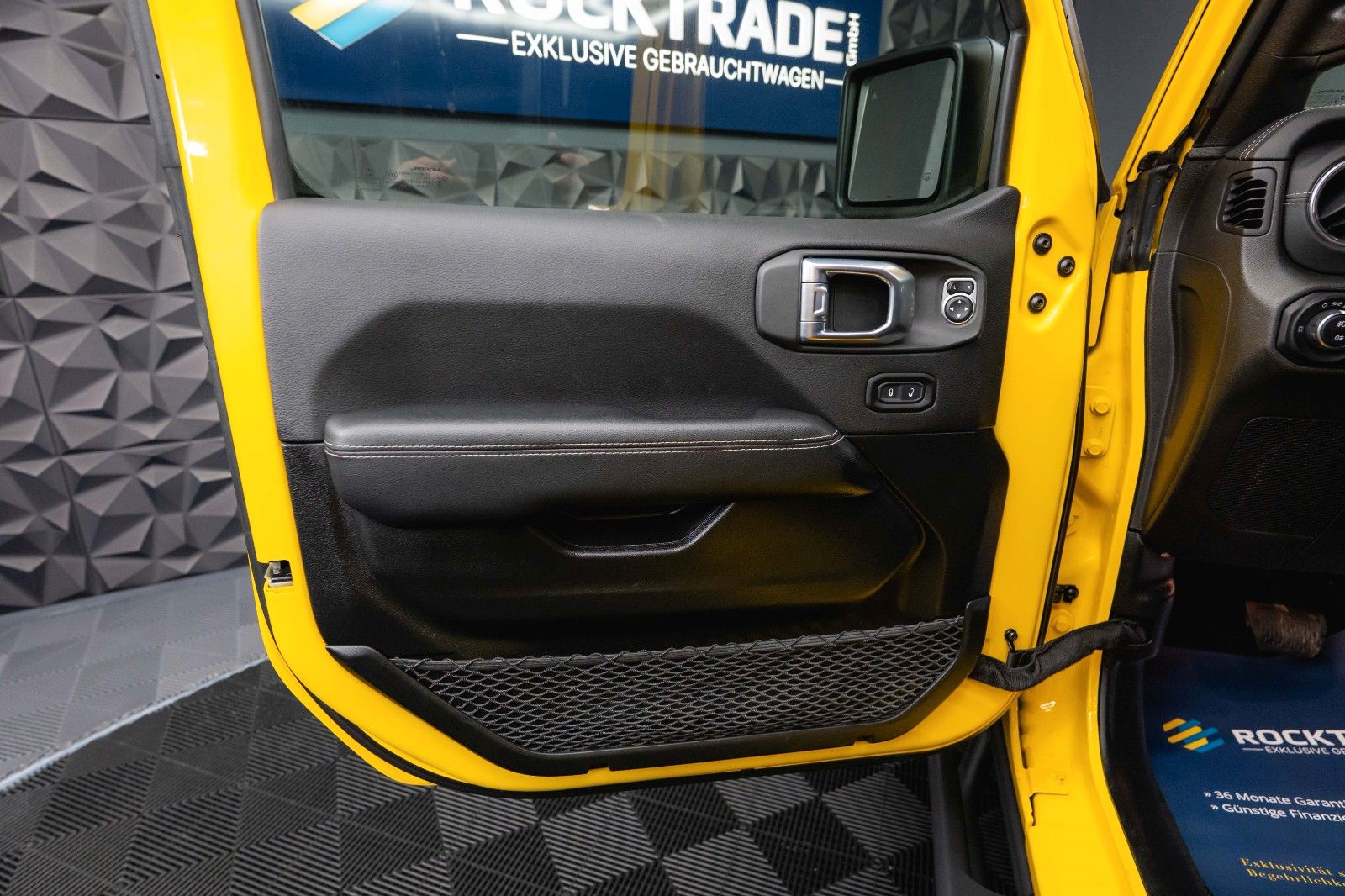 Fahrzeugabbildung Jeep Wrangler 3.6 V6 UNLIMITED SAHARA OFFROAD 4x4 LED