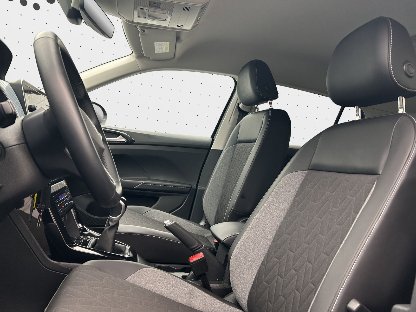 Volkswagen T-Cross - Bild 13