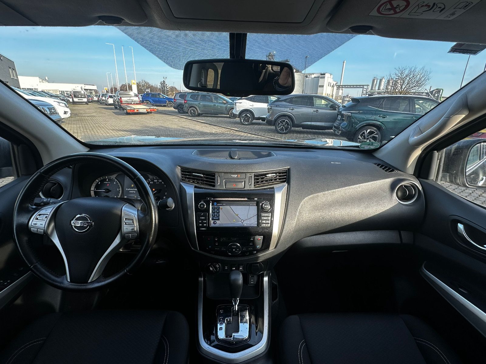 Fahrzeugabbildung Nissan Navara NP300 N-Connecta Double Cab 4x4
