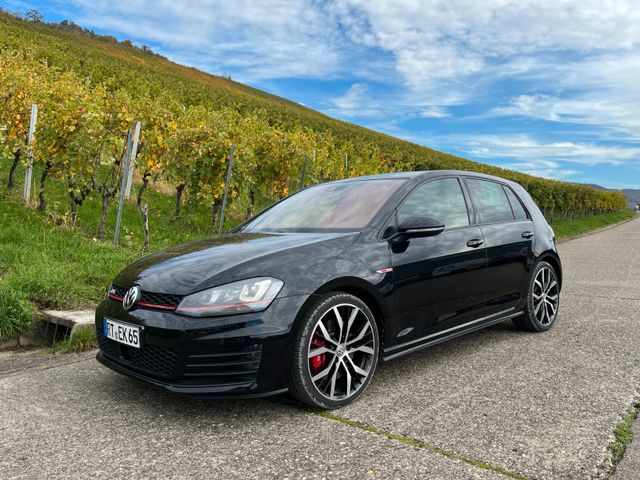 Volkswagen Golf GTI Perform. DSG Vollausst. 58tkm schwarz