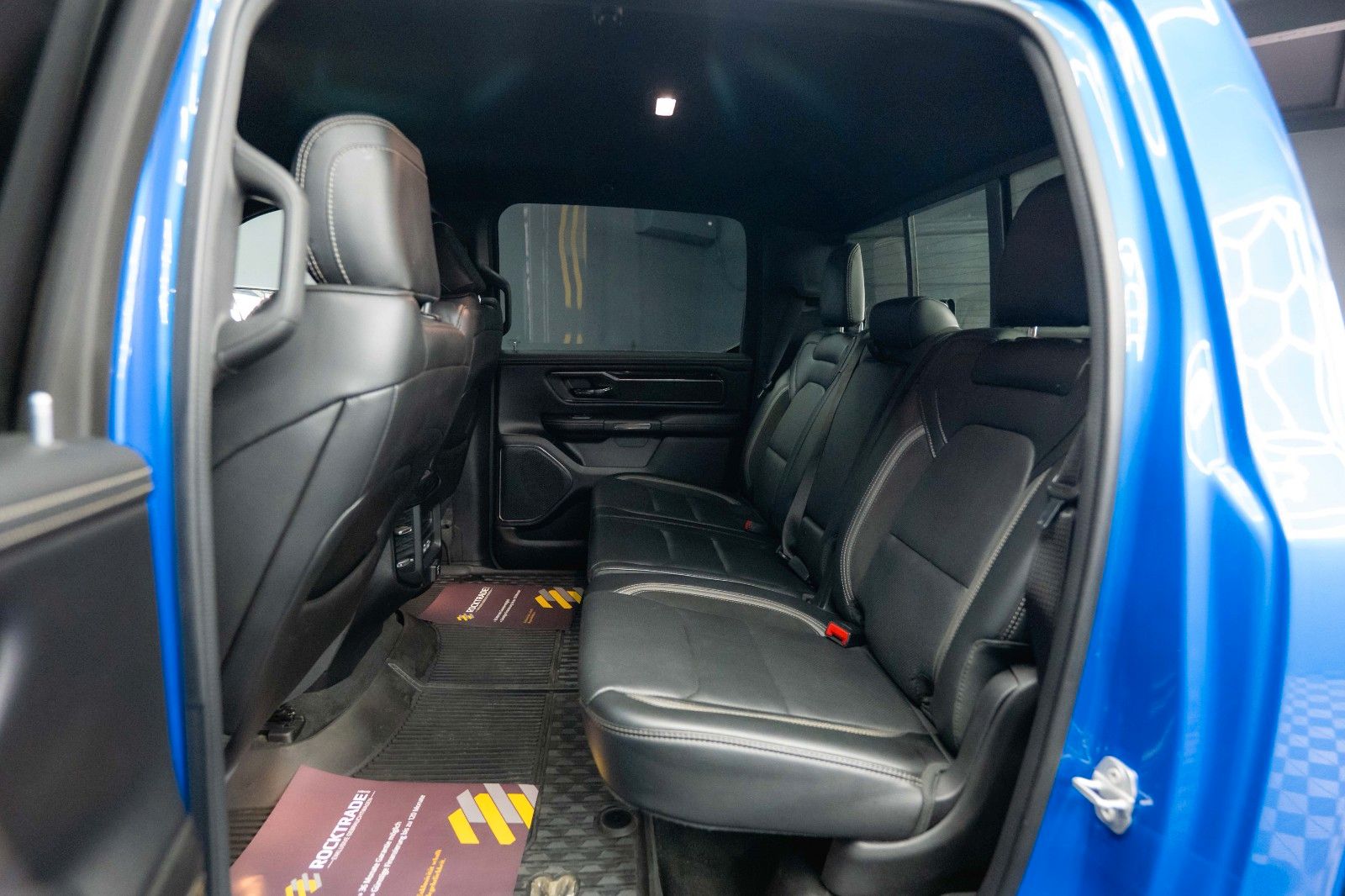 Fahrzeugabbildung Dodge RAM 5.7 V8 HEMI 4x4 NIGHT GT SPORT Night-Paket