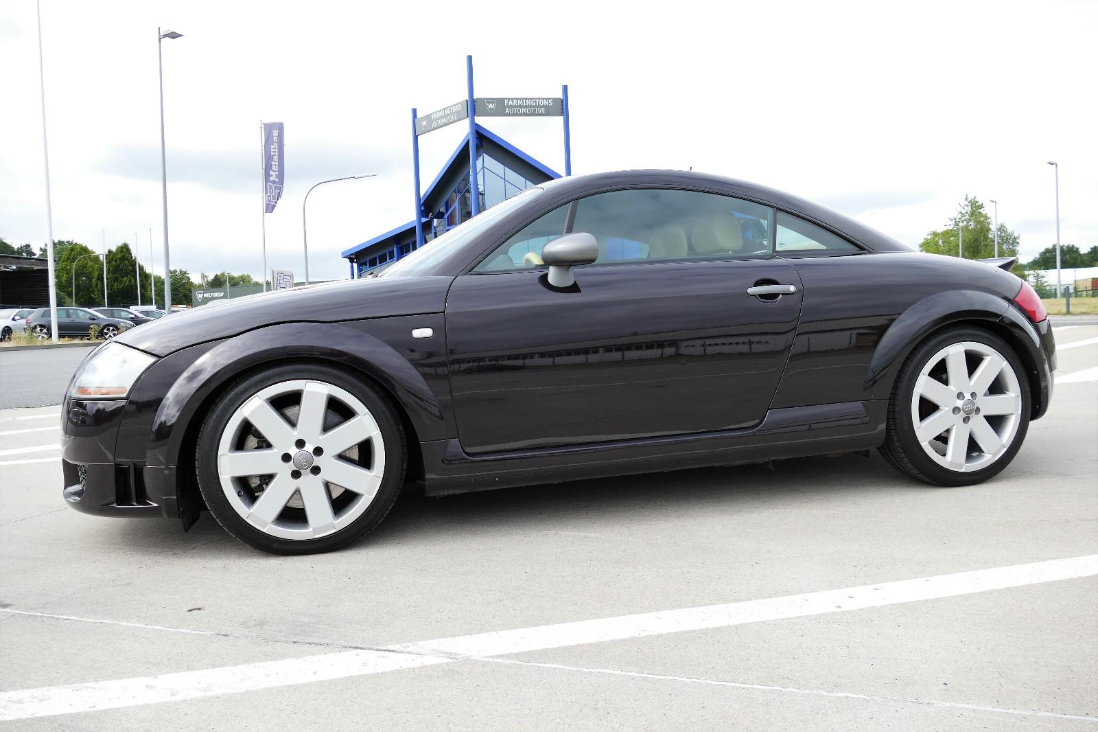 Audi TT Coupe 3.2 V6 DSG quattro NAVI LEDER TEMPOMAT