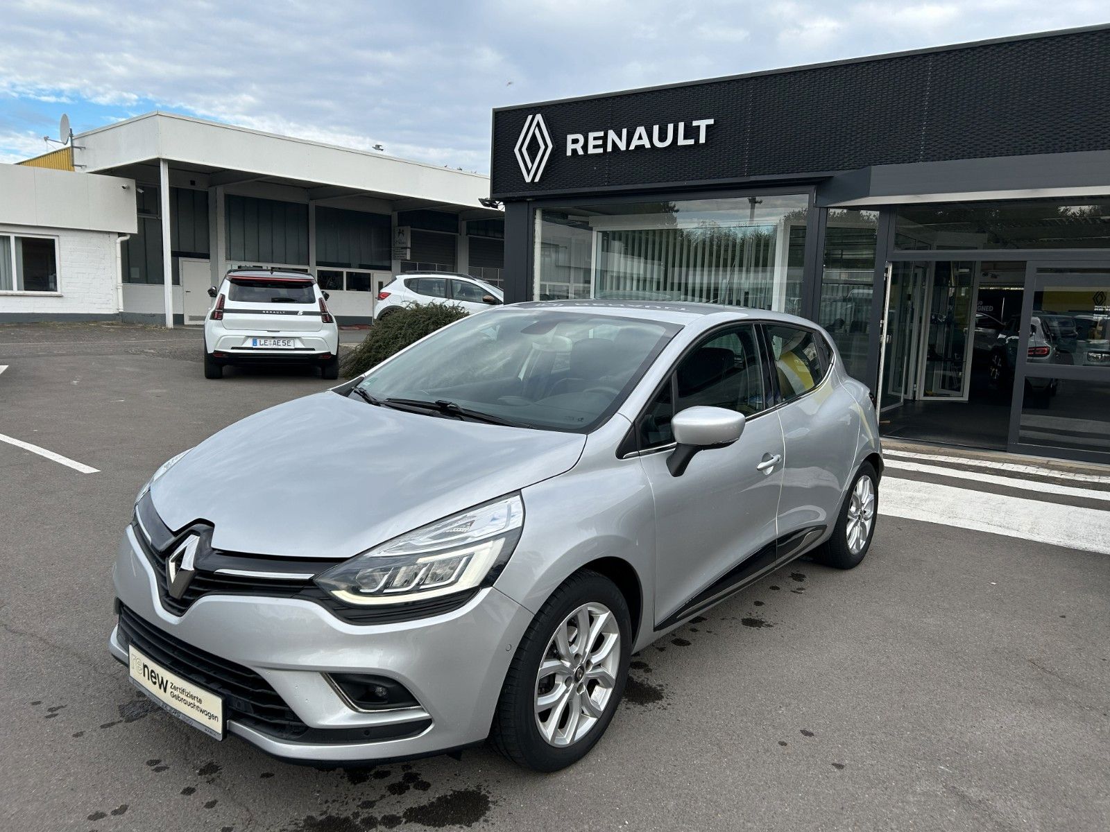 Fahrzeugabbildung Renault Clio IV Collection