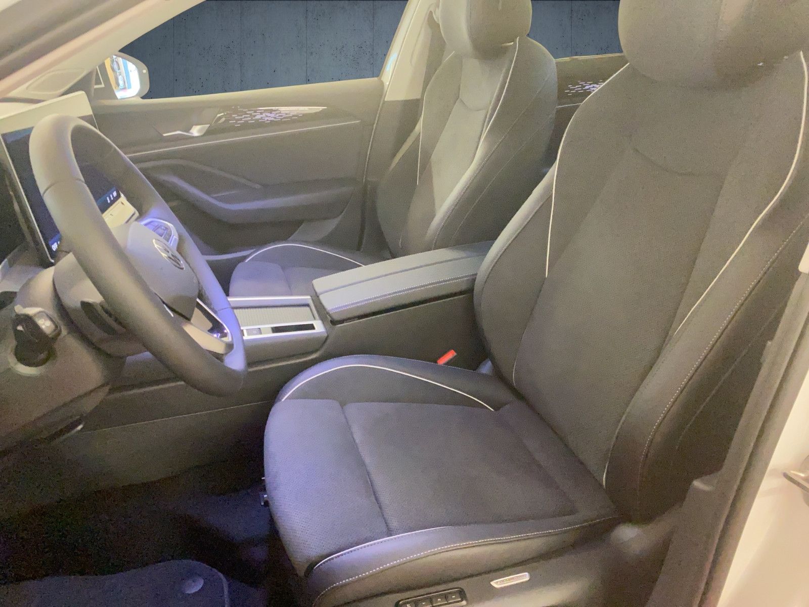 Volkswagen Passat Variant - Bild 9