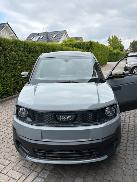 Image of Ligier Myli