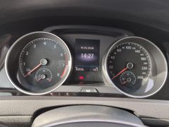 VW Golf 7 Highline/ACC/Massage/AHK/Kamera