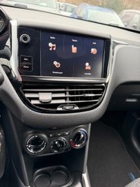 Peugeot 2008 - 4