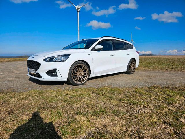 Ford Focus ST-Line 2.0