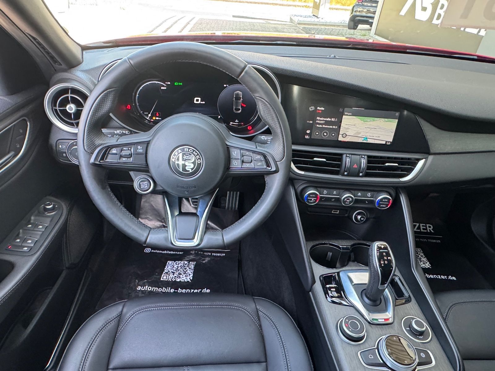 Fahrzeugabbildung Alfa Romeo Giulia Ti Q4/MEMORY/ACC/NAVI/KAMERA/LEDER/
