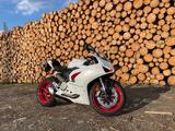 Ducati Panigale V2 - 1. Hand - sehr gepflegt - Garantie - DUCATI HANNOVER