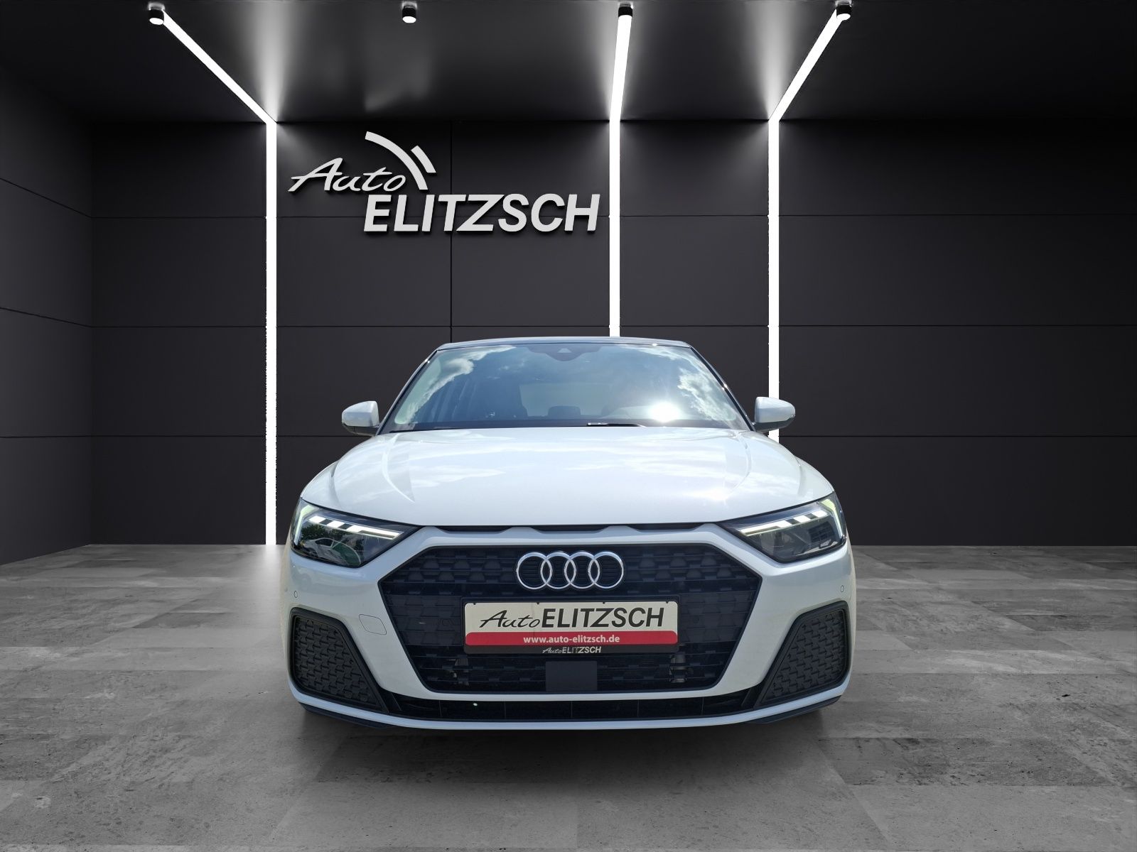 Fahrzeugabbildung Audi A1 Sportback 30 TFSI S-tronic LED Navi AVC GRA P