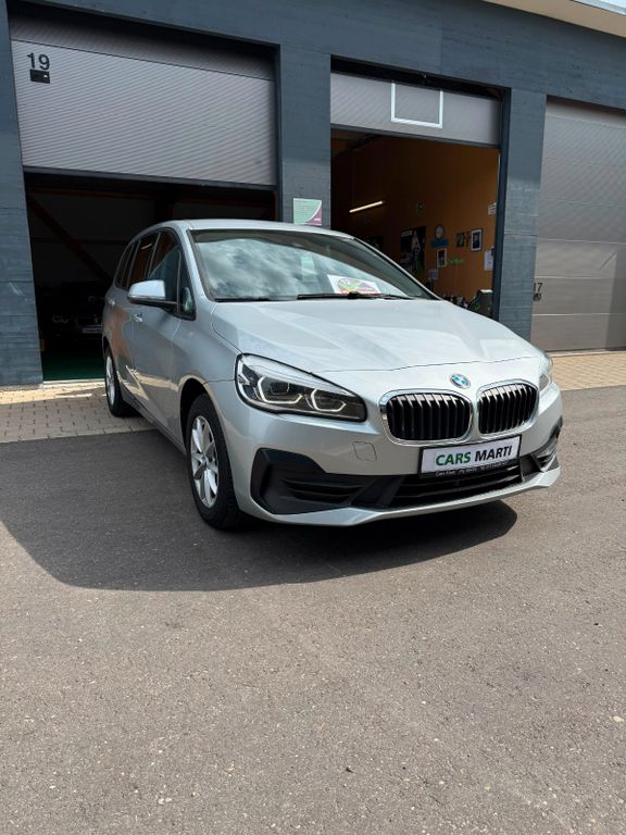 Image of BMW 216