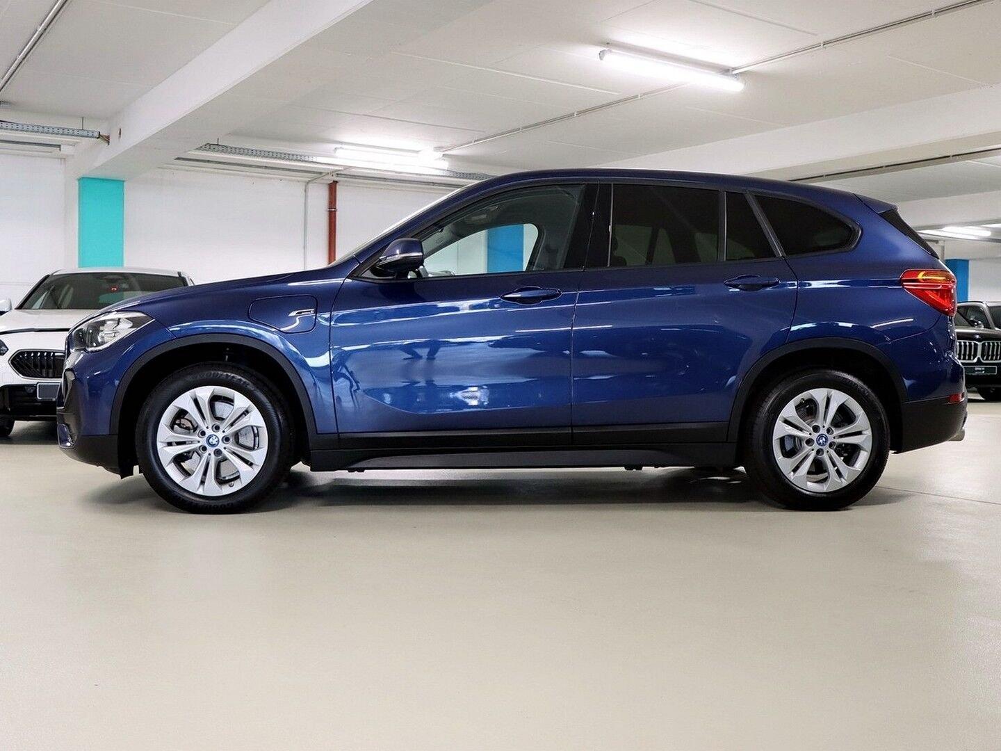 BMW X1 xDrive25e Advantage