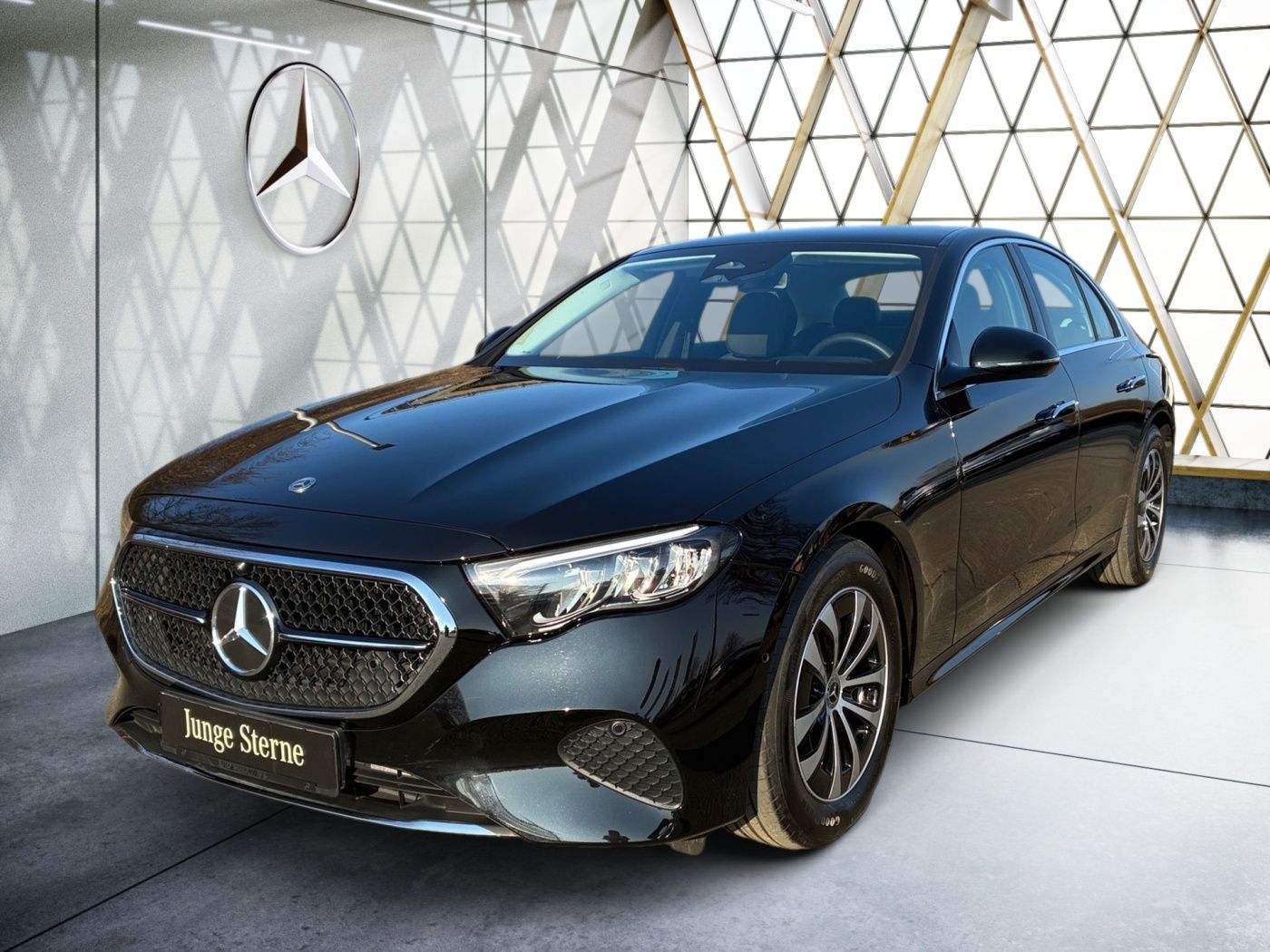 Mercedes E 200 - 1