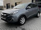 Hyundai ix35 Style AWD 1.Hand,Navi,Kam,AHK,8-Fachbereift - Hyundai ix35 in Köln