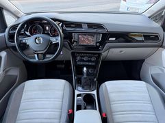 Volkswagen Touran 2017 — Vorschau 9