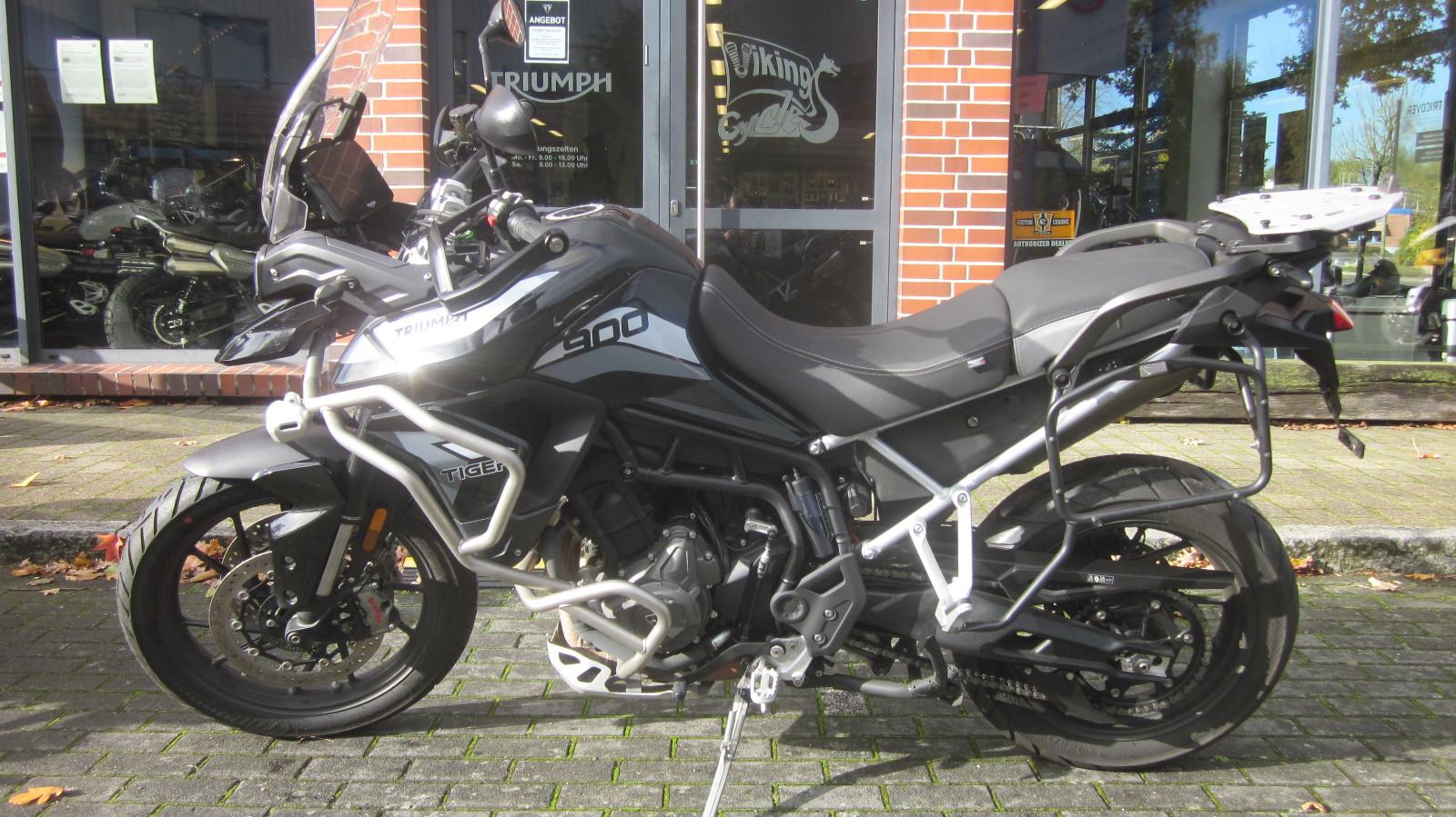 Triumph Tiger 900 GT PRO TIEFERviel Zubehör