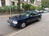 Mercedes-Benz E 320 Cabrio Sportline / Vollleder / Klimaautoma