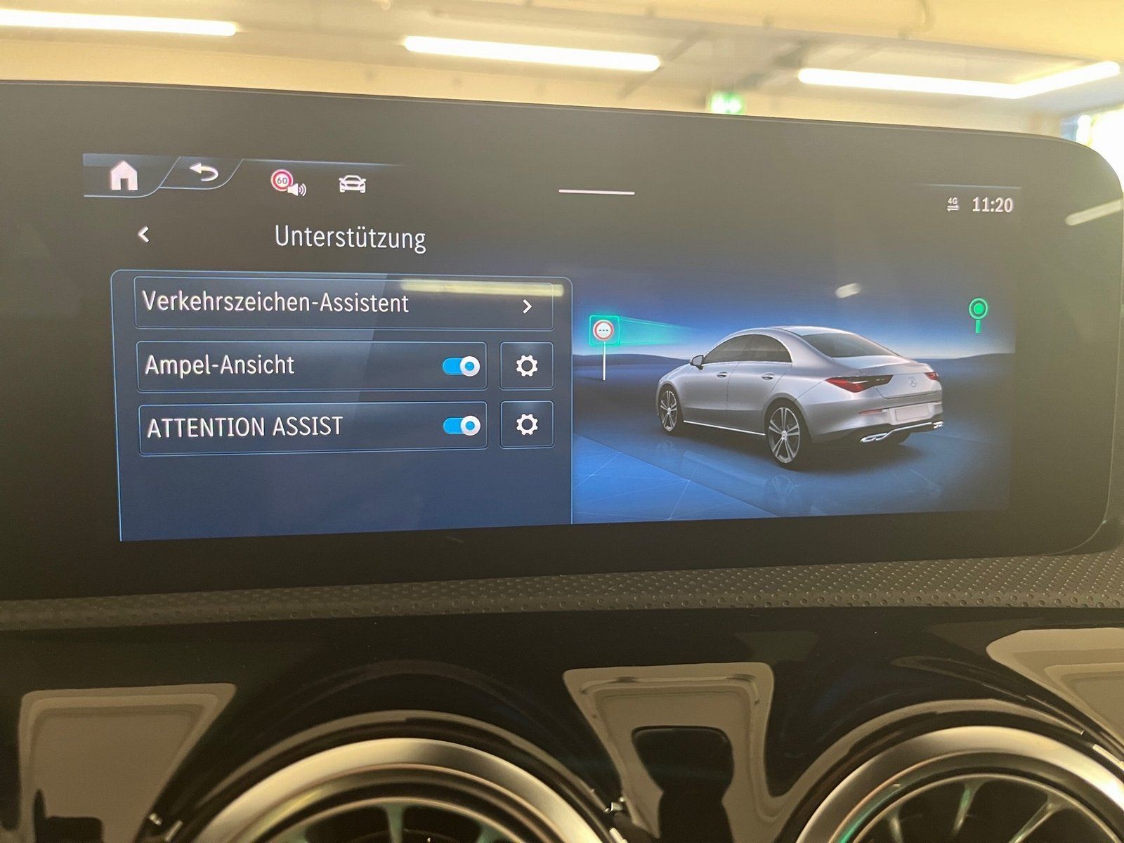 Fahrzeugabbildung Mercedes-Benz CLA 200 AMG Plus*HUD*Pano*360°*MultiBeam*Memory*