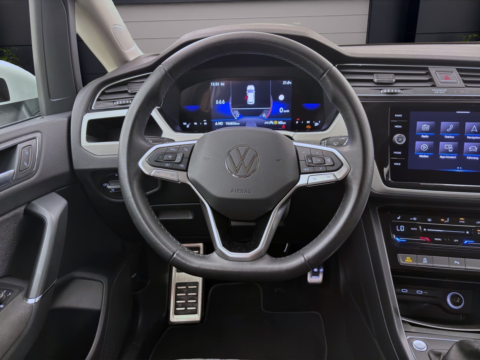 Volkswagen Touran - Bild 12