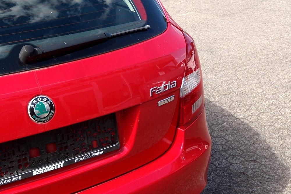 Skoda Fabia 2012 — photo 18