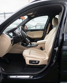 Fahrzeugabbildung BMW X3 M40 HUD|PANO|SHZ|SLÜ|H/K|AMBIENTE|GESTIK