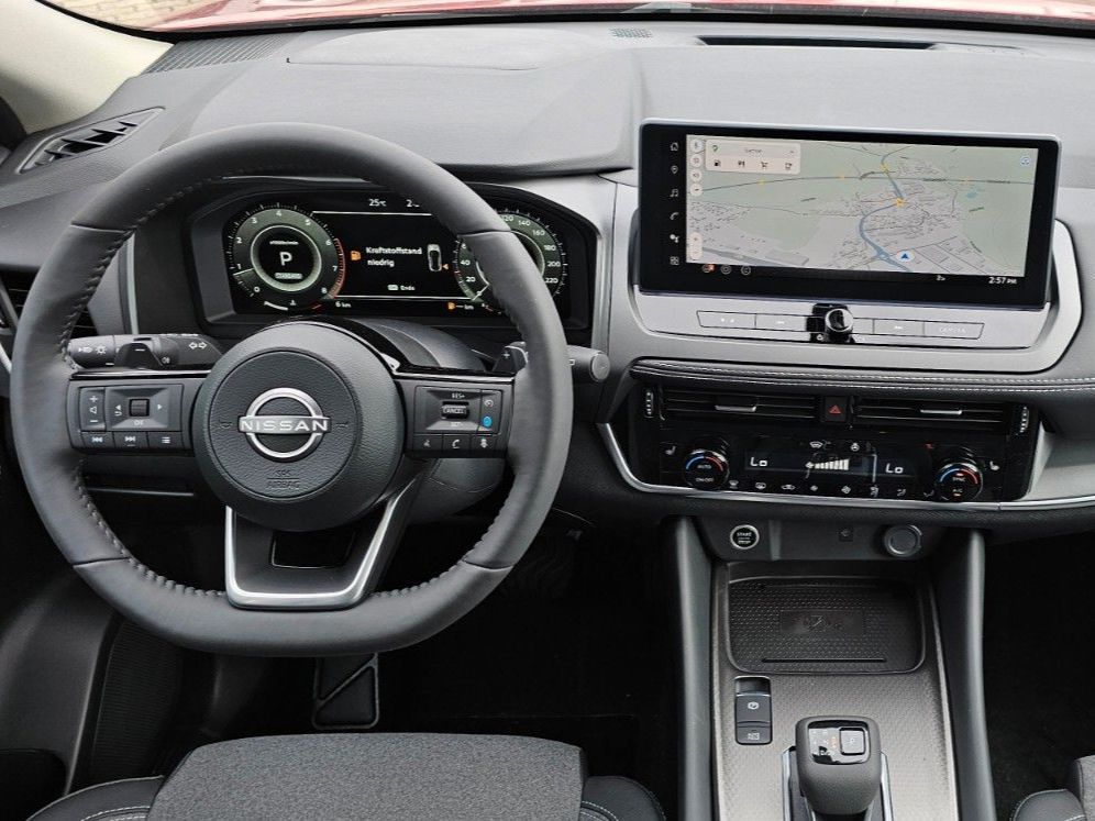 Fahrzeugabbildung Nissan Qashqai 1.3 DIG-T MHEV Xtronic N-Connecta MY2024