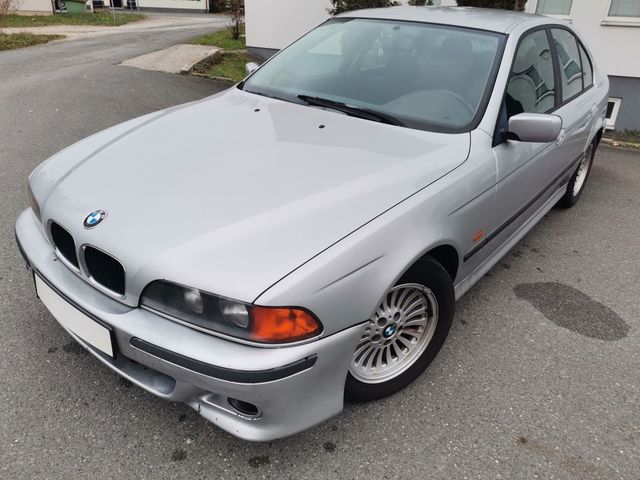 BMW +523i+Klima+AHK abnehmbar+TÜV 02/26