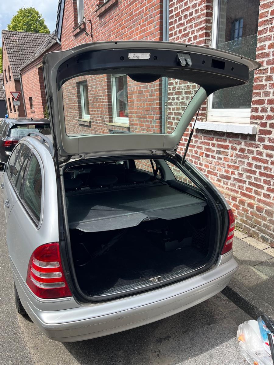 Mercedes-Benz C180 2004 — photo 5