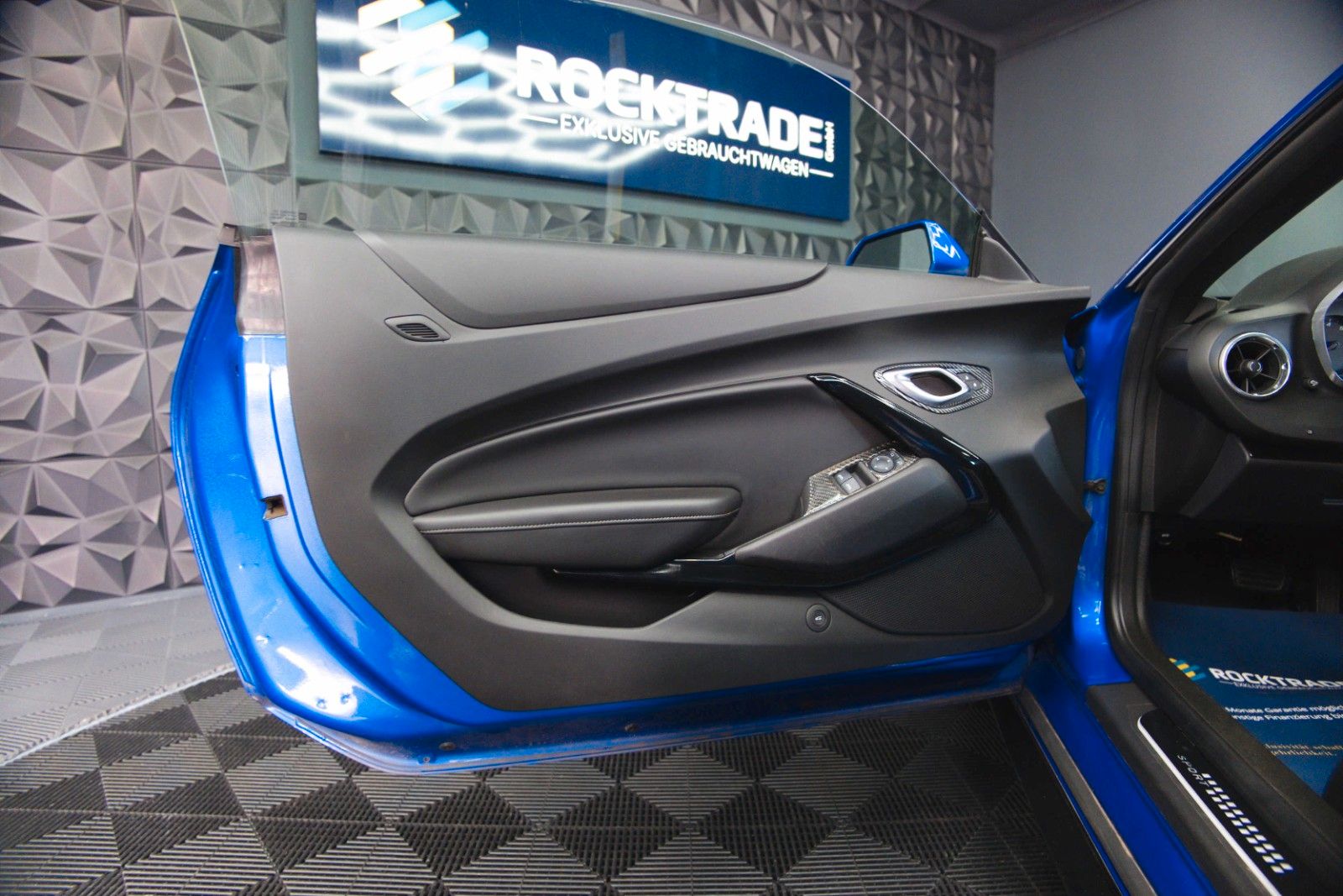 Fahrzeugabbildung Chevrolet Camaro 3.6 V6 Coupe ZL1 Performance *20 Zoll*LED