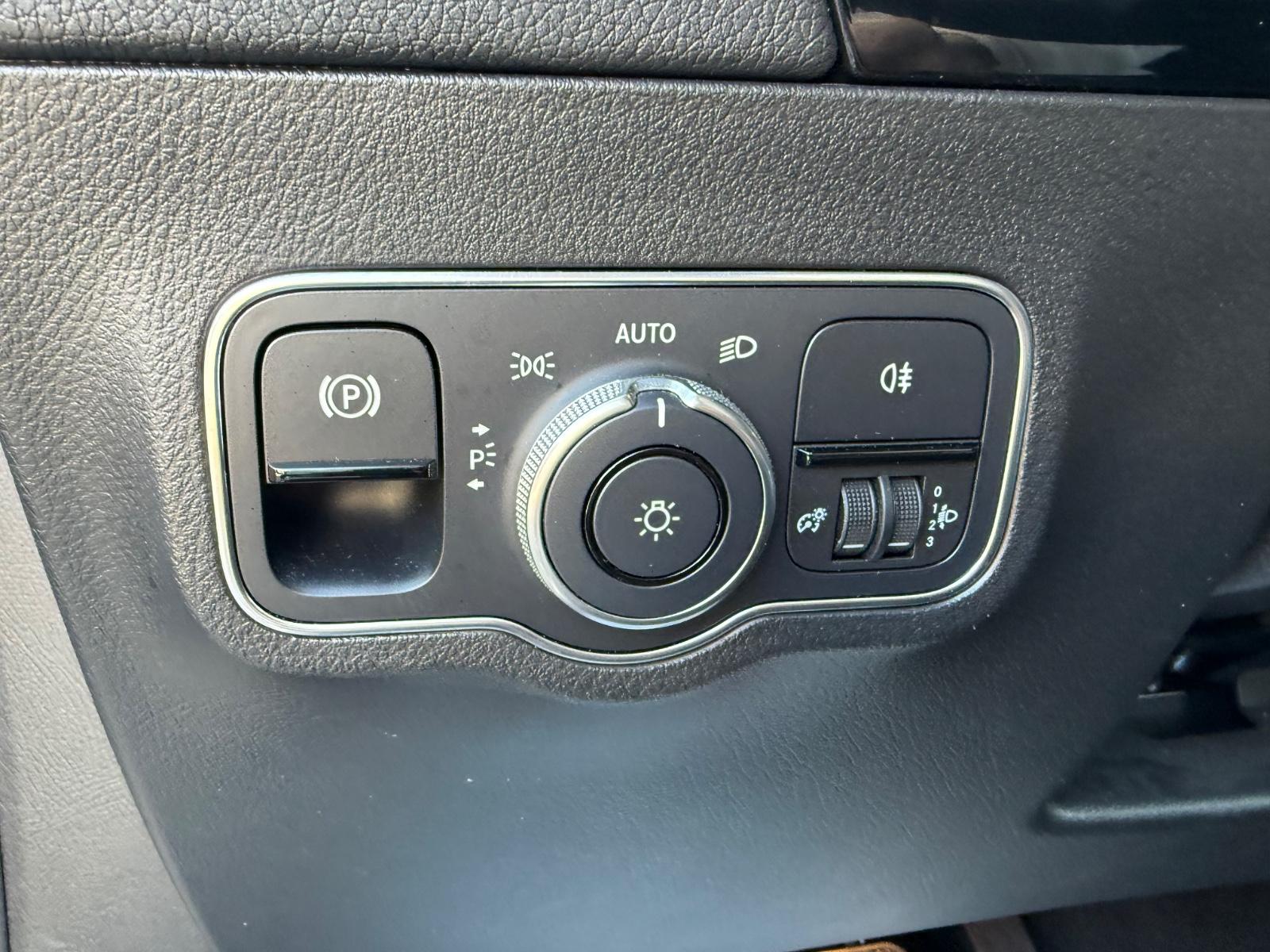 Mercedes-Benz B-Class d AUT~Kam~Pano~MBUX~PDC~Spur~, миниатюра 17