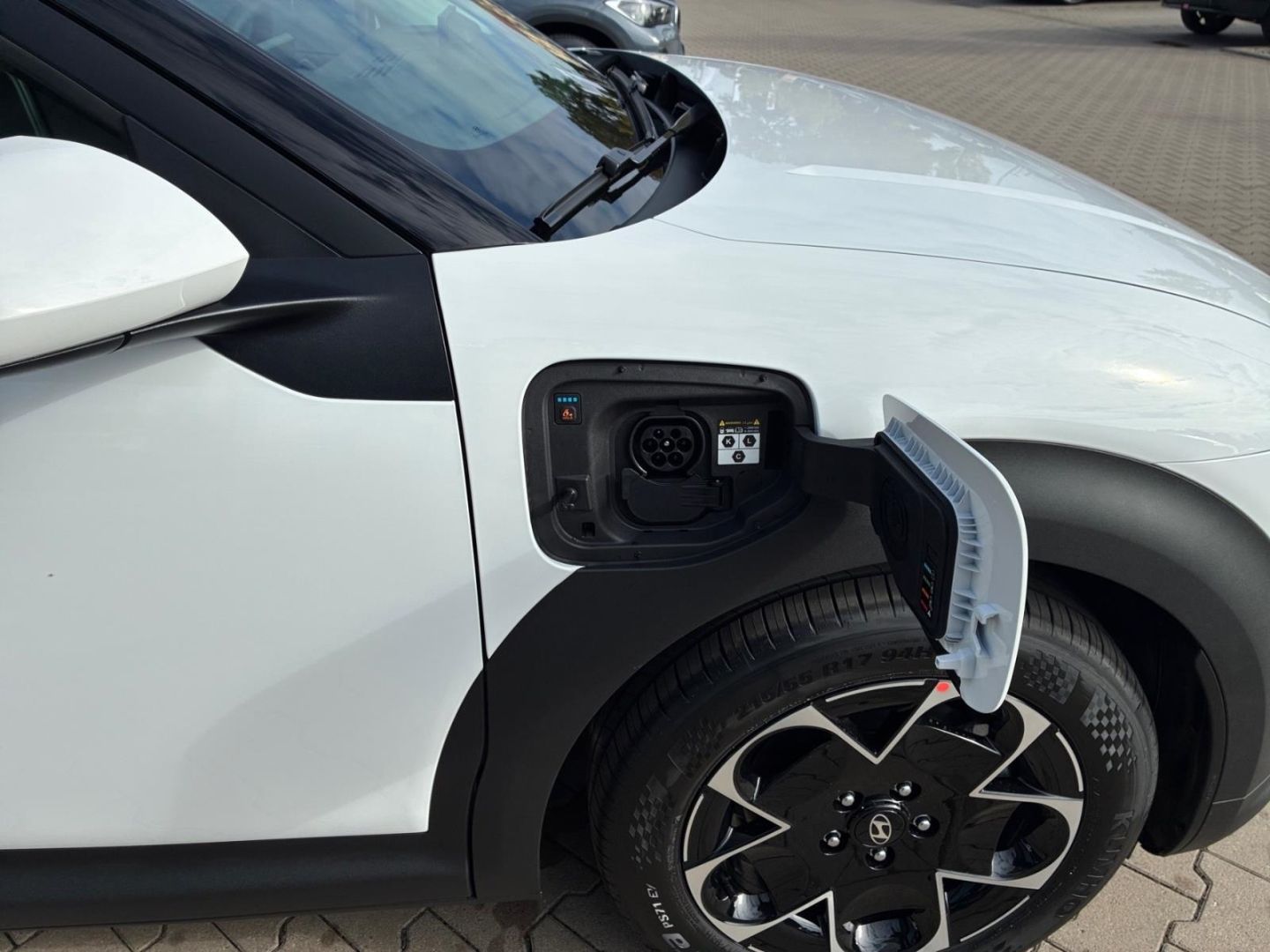 Hyundai IONIQ 3 – Bild 16