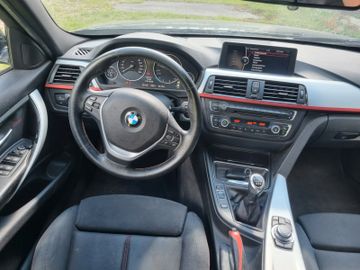 BMW 318 - 8