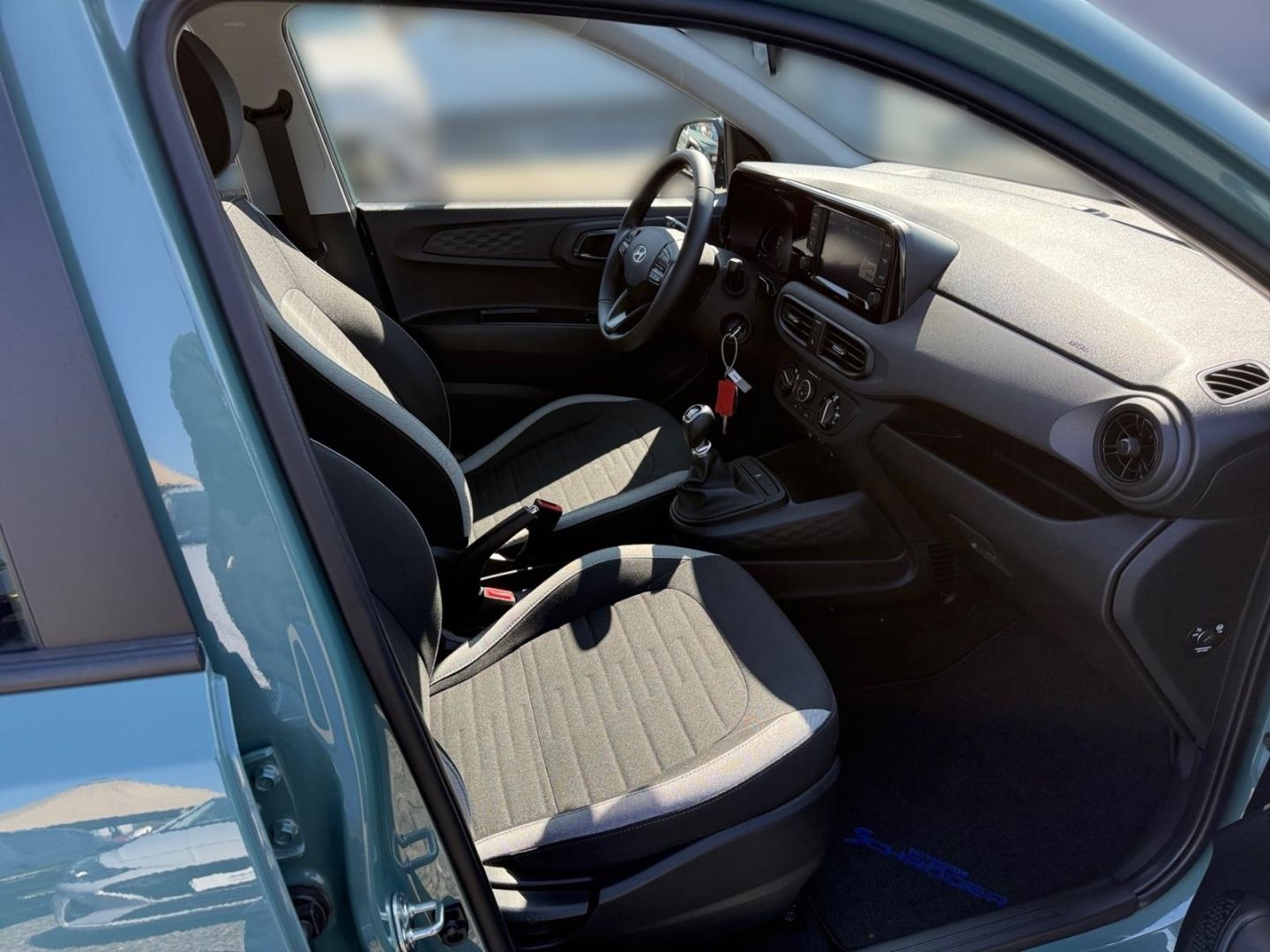 Fahrzeugabbildung Hyundai i10 1.0 Select Ganzjahresreifen Klimaanlage