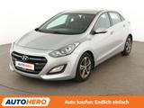 Hyundai i30 1.6 GDI Trend *NAV*TEMPO*PDC*SHZ*ALU*KLIMA* - Hyundai i30 mit Benzin-Antrieb: Grau