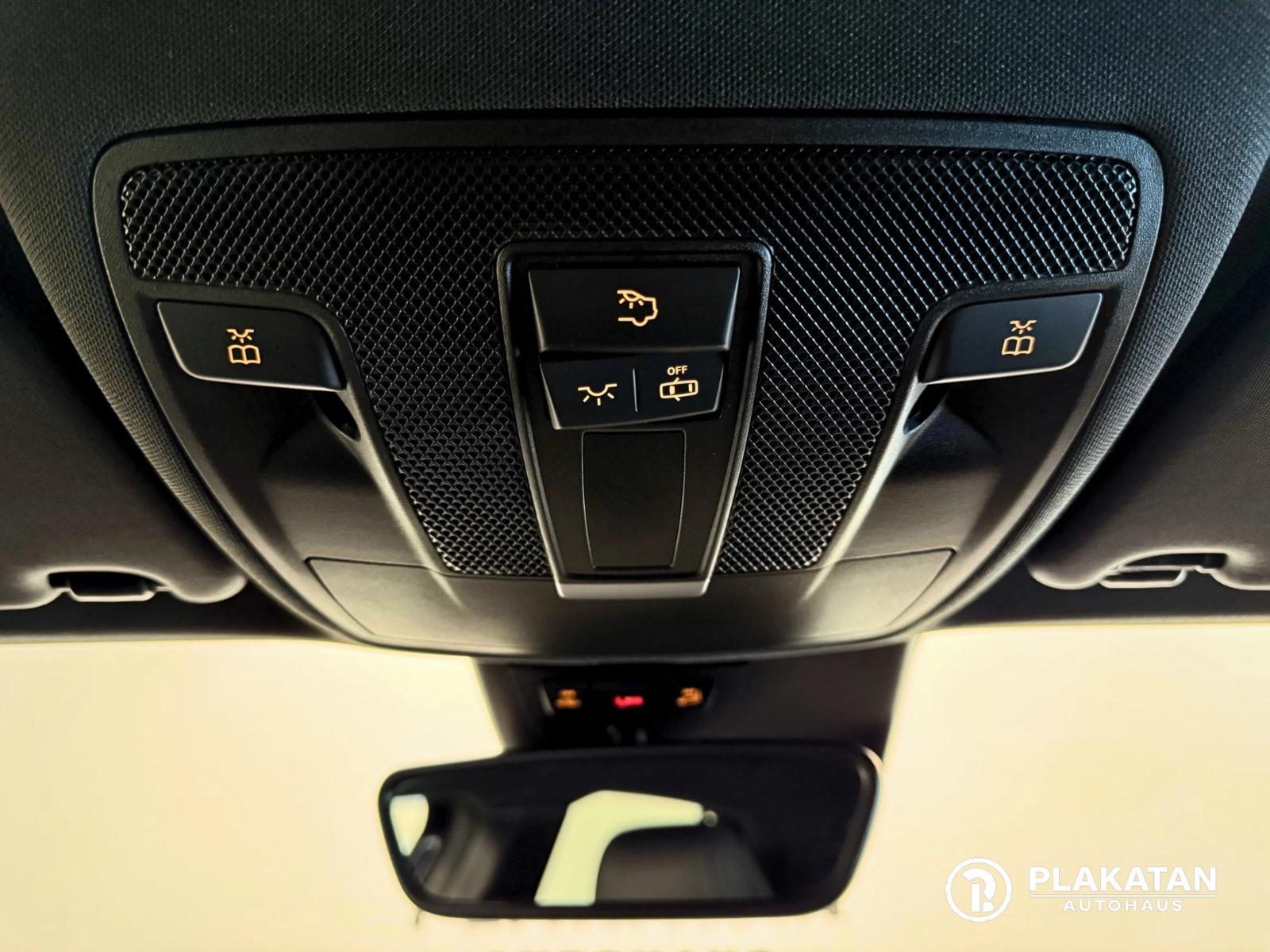 Mercedes-Benz GLA 45 AMG 4Matic Driver Paket Memory Nappa