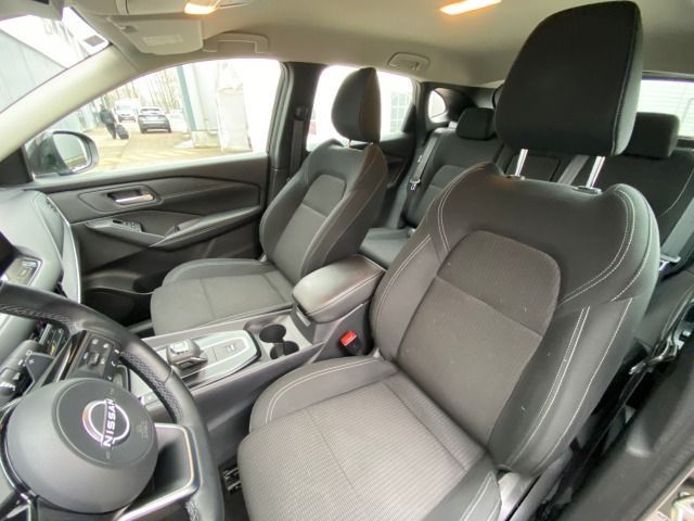Fahrzeugabbildung Nissan Qashqai 1.3 Acenta Xtronic Connect*Winterpaket