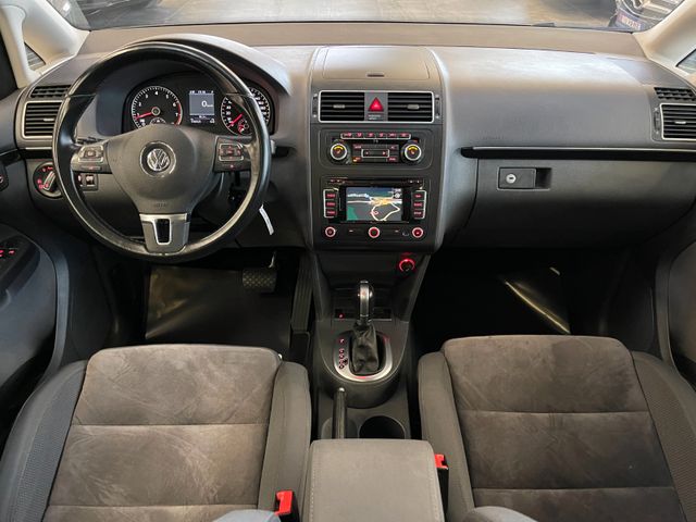 Volkswagen Touran Highline *PANO*SHZ*NAVI*PDC*TEMPOMAT*