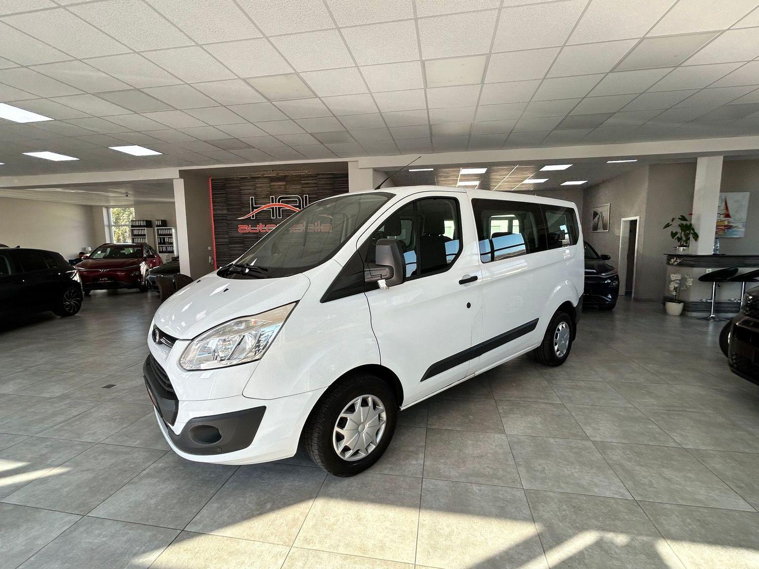Ford Transit Custom 310 L1  9-Sitzer/AHK/Klima/1Hand