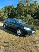 Opel Astra G Limousine Stufenheck - Opel Astra: Stufenheck