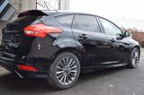 Ford Focus 1,0 EcoBoost 92kW ST-Line Black ST-Lin... - Ford Focus: 1.9