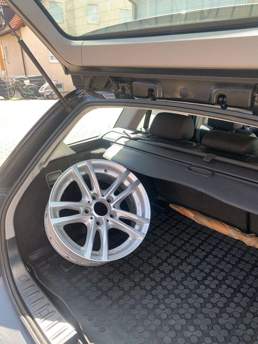 BMW 320 2012 — photo 12
