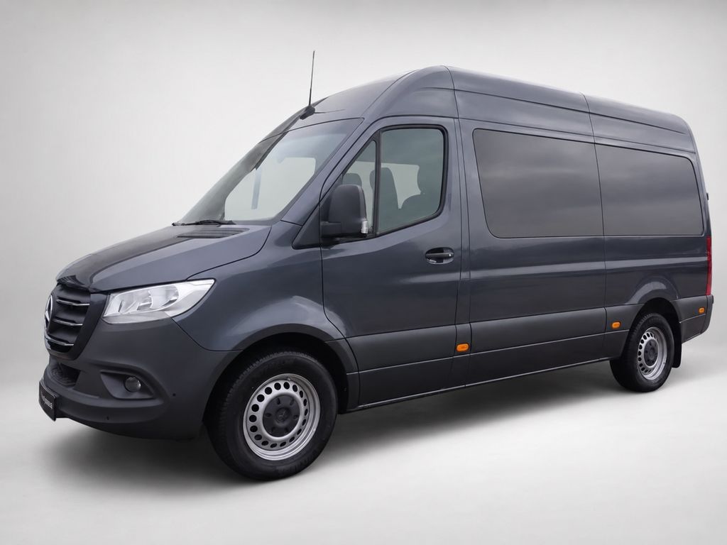 Image of Mercedes-Benz Sprinter