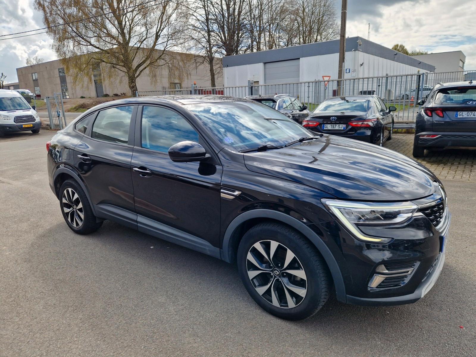Renault Arkana 1,6 E-TECH Hybrid 145 E-TECH, KLIMA, CAM