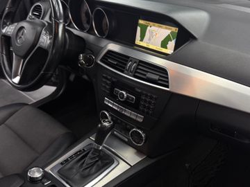 Mercedes C 220 - 12